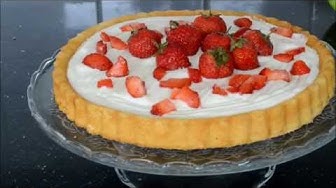 VIDEO: How to make Yoghurt & Soft cheese strawberry cake