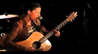 watch Israëli singer Tamar